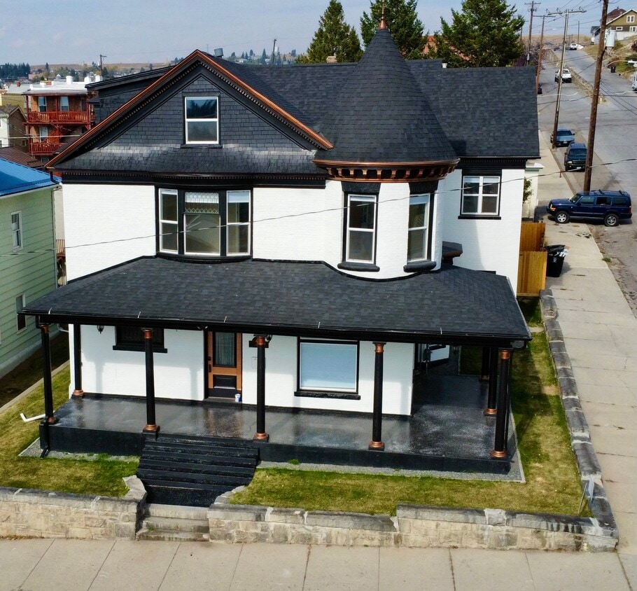 Primary Photo - 401 W Granite St