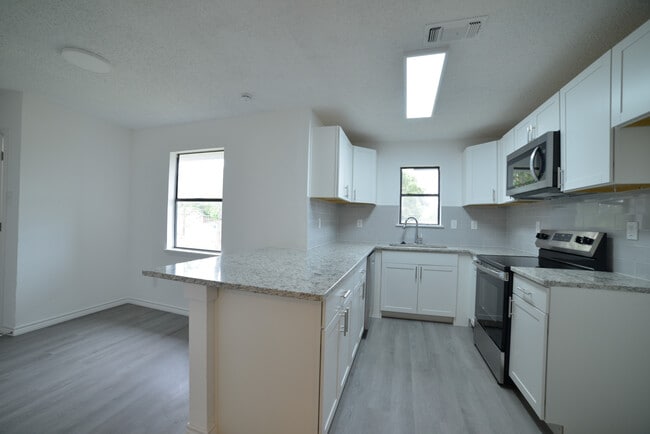 Foto del edificio - 701 E Morton St