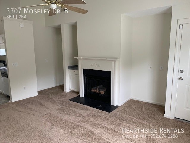 Foto del edificio - 3 Bed 2 Bath Duplex in East Gate