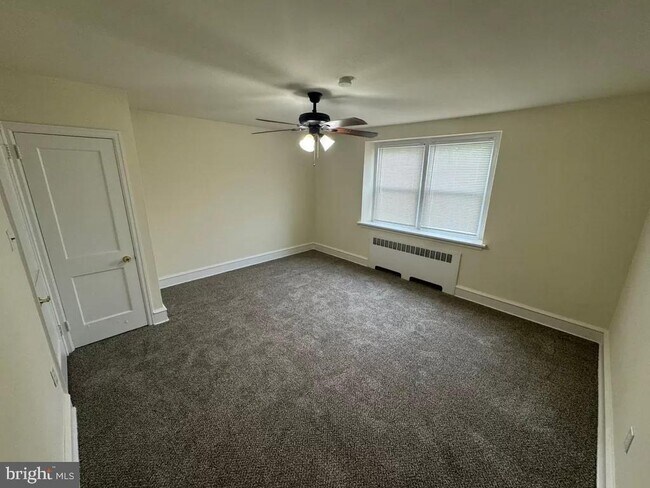 Foto del edificio - 5203 Westford Rd