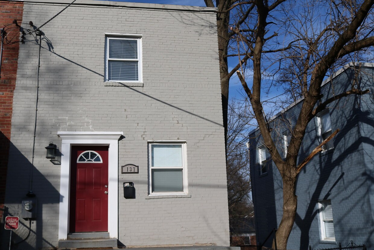 137 Darrington St SW, Washington, DC 20032 House Rental in Washington