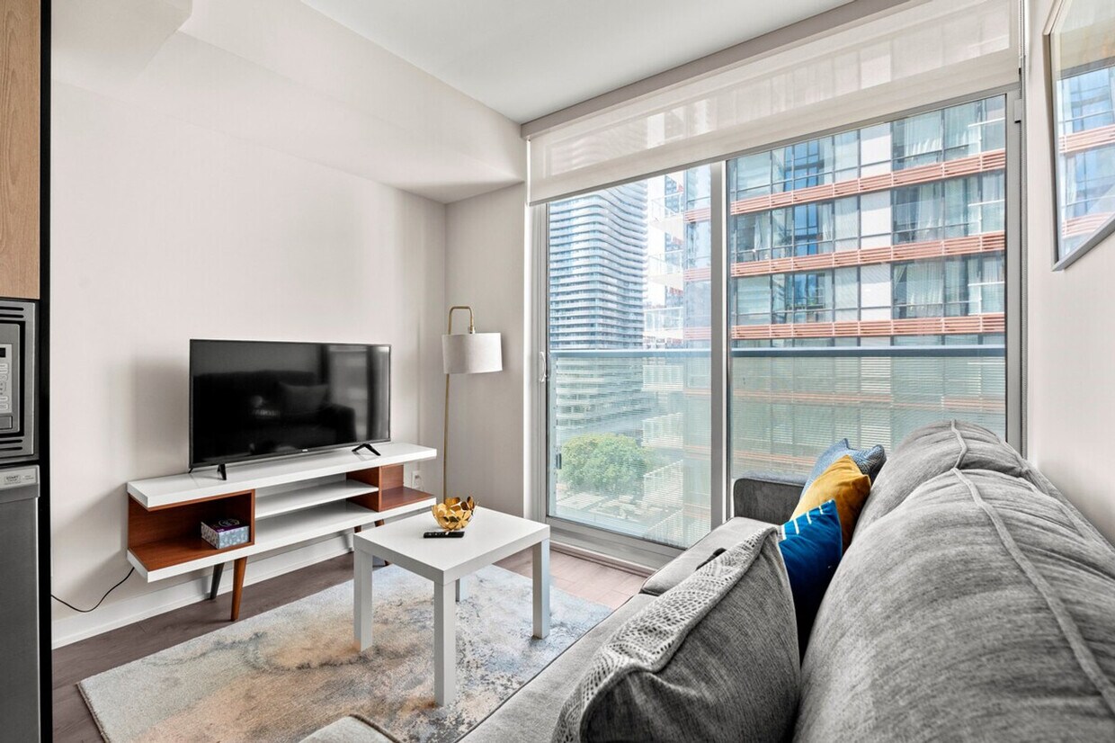 Photo principale - 475 Yonge St