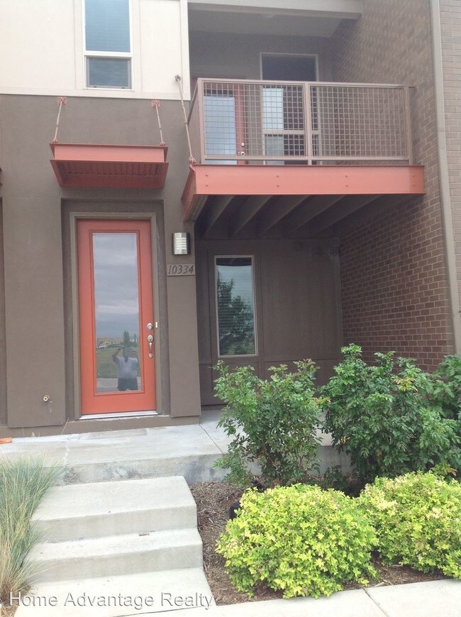 Building Photo - 2 br, 1.5 bath House - 10334 E 29th Dr