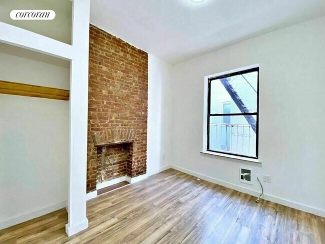 Foto del edificio - 1838 7th Ave