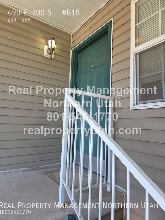 Building Photo - 490 E 700 S