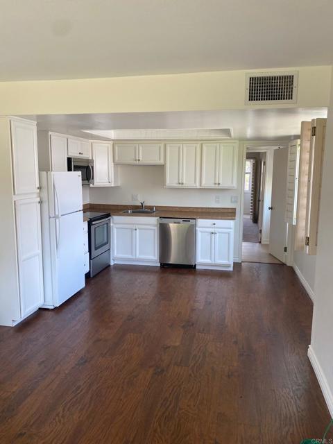 Foto del edificio - 27725 Mountain Meadow Rd