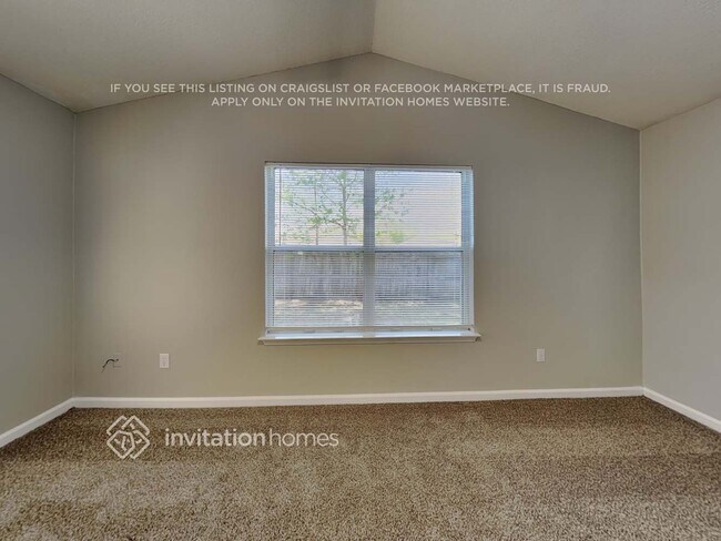 Foto del edificio - 12258 Sutton Estates Cir W