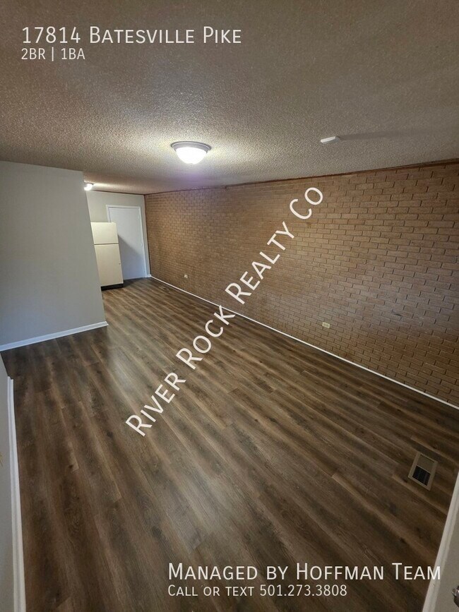 Foto del edificio - 17814 Batesville Pike