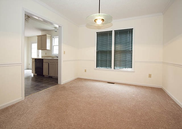 Foto del edificio - Spacious 4 Bedroom Home in Raleigh