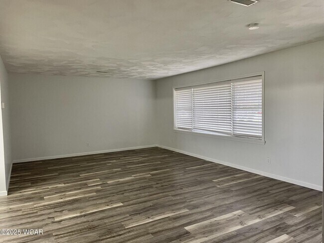 Foto del edificio - 4701 W Elm St