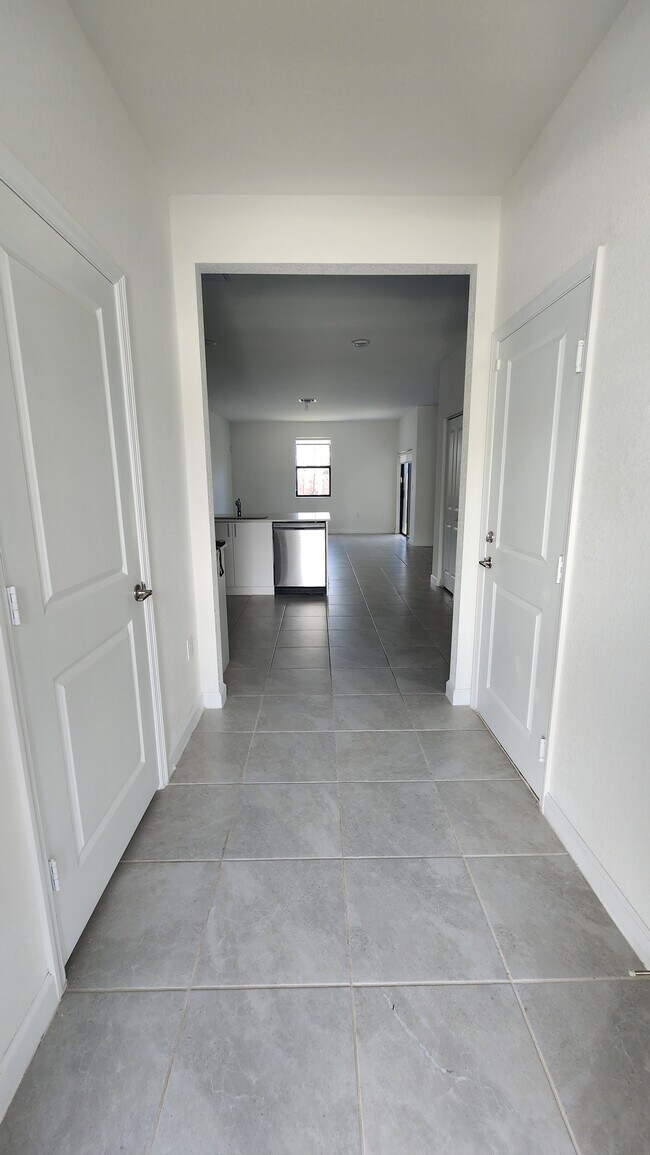 Foto del edificio - 28647 SW 129th Ct