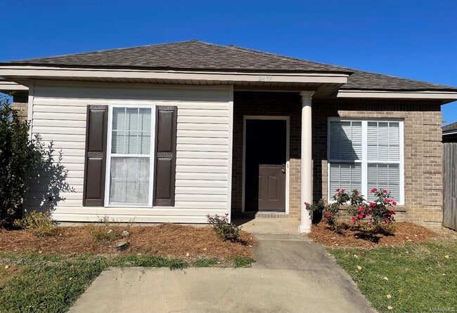 Building Photo - 2619 Brantford Pl