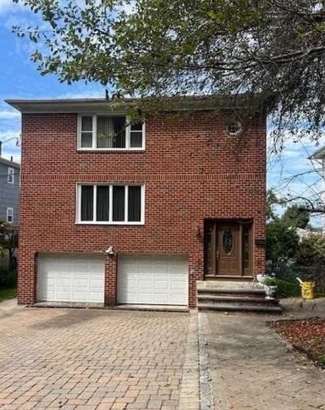 Photo - 443 5th St (Palisades Park, NJ)