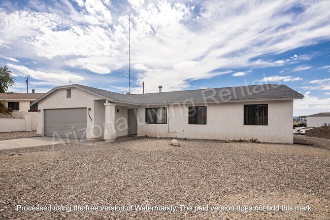 Foto del edificio - FIRST TWO WEEKS FREE!