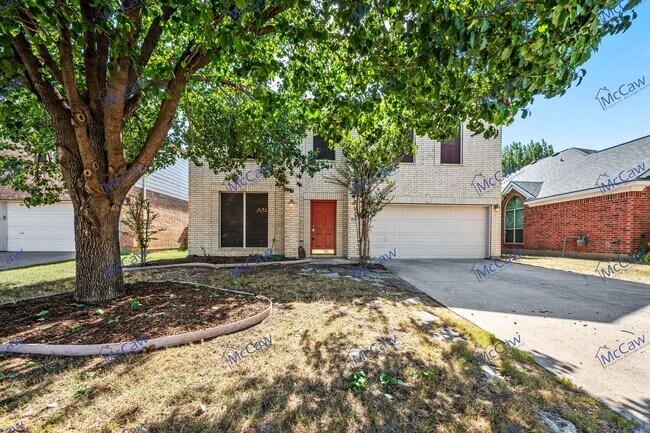 Foto del edificio - Spacious 4/2.5 Home in Fort Worth!