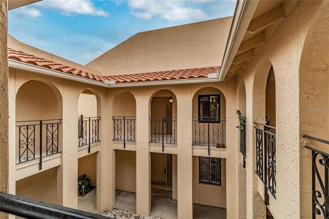Building Photo - 6330 Grand Bahama Cir