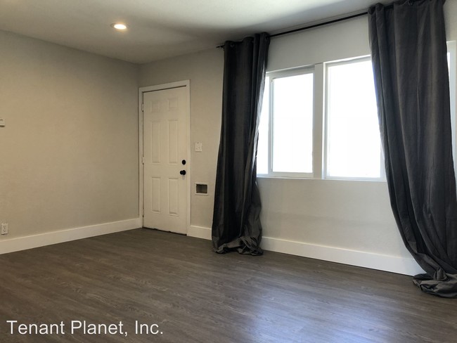 Foto del edificio - 3159-3159 Webster Ave
