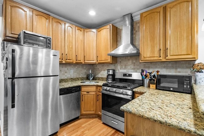 Foto del edificio - 258 New York Ave