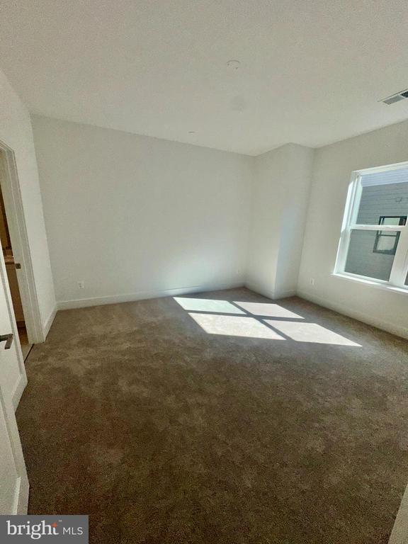 Foto del edificio - 5347 ZENITH OVERLOOK
