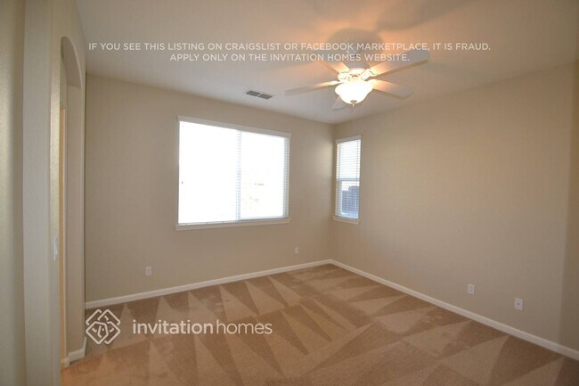 Foto del edificio - 1901 Pyramid Creek Dr