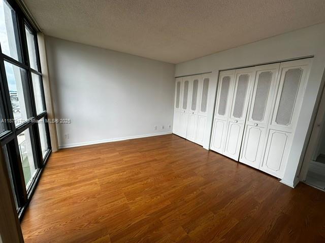 Foto del edificio - 16919 N Bay Rd