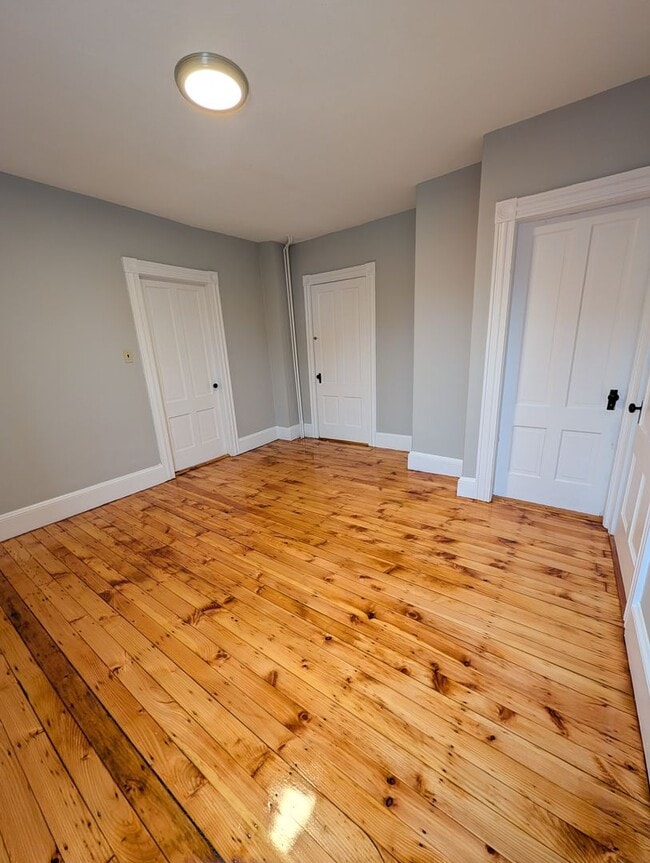 Foto del edificio - ? Recently Renovated 2-Bedroom Apartment ?