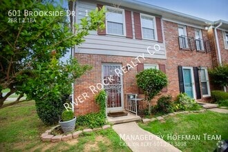 Building Photo - 601 Brookside Dr
