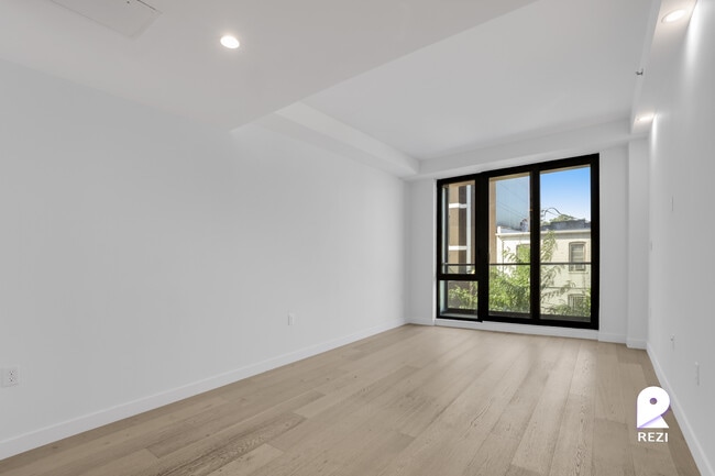 Foto del edificio - 148-37 88th Ave