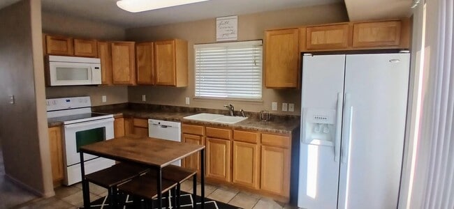 Photo - 672 Theresea Ct House