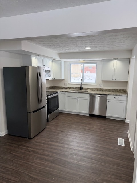 Foto del edificio - 813 Rockhill Ave