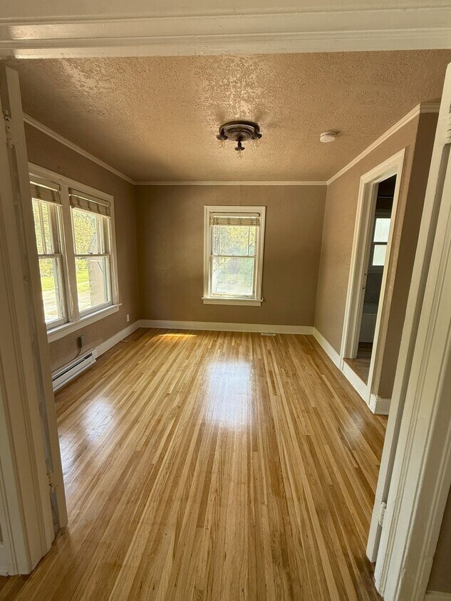 Foto principal - 1000-1003 W 25th Ave