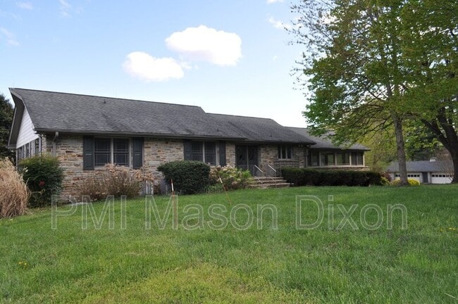 Building Photo - 1765 MD-32