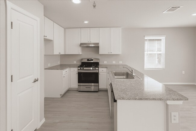 Foto del edificio - 7202 Lavaca Bluff