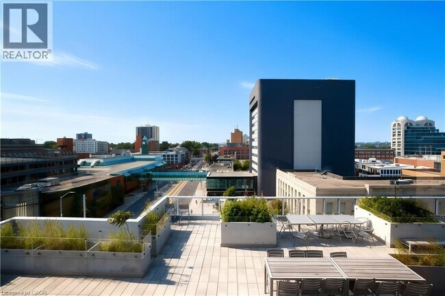 Building Photo - 60 Frederick St