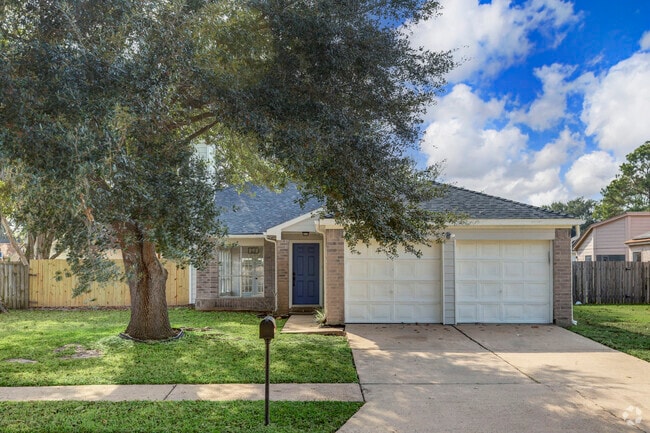 Building Photo - 18323 Autumn Trails Ln