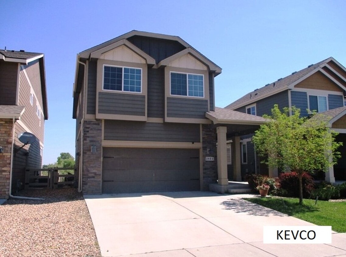 Primary Photo - Stunning Home In Rigden Farms