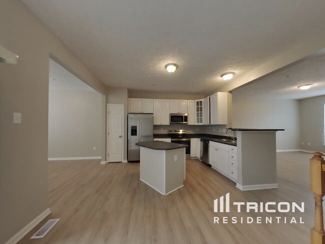 Building Photo - 5086 Bristle Cone Ct