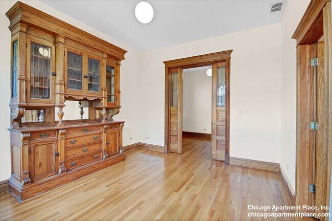 Foto del edificio - 1238 N Noble St