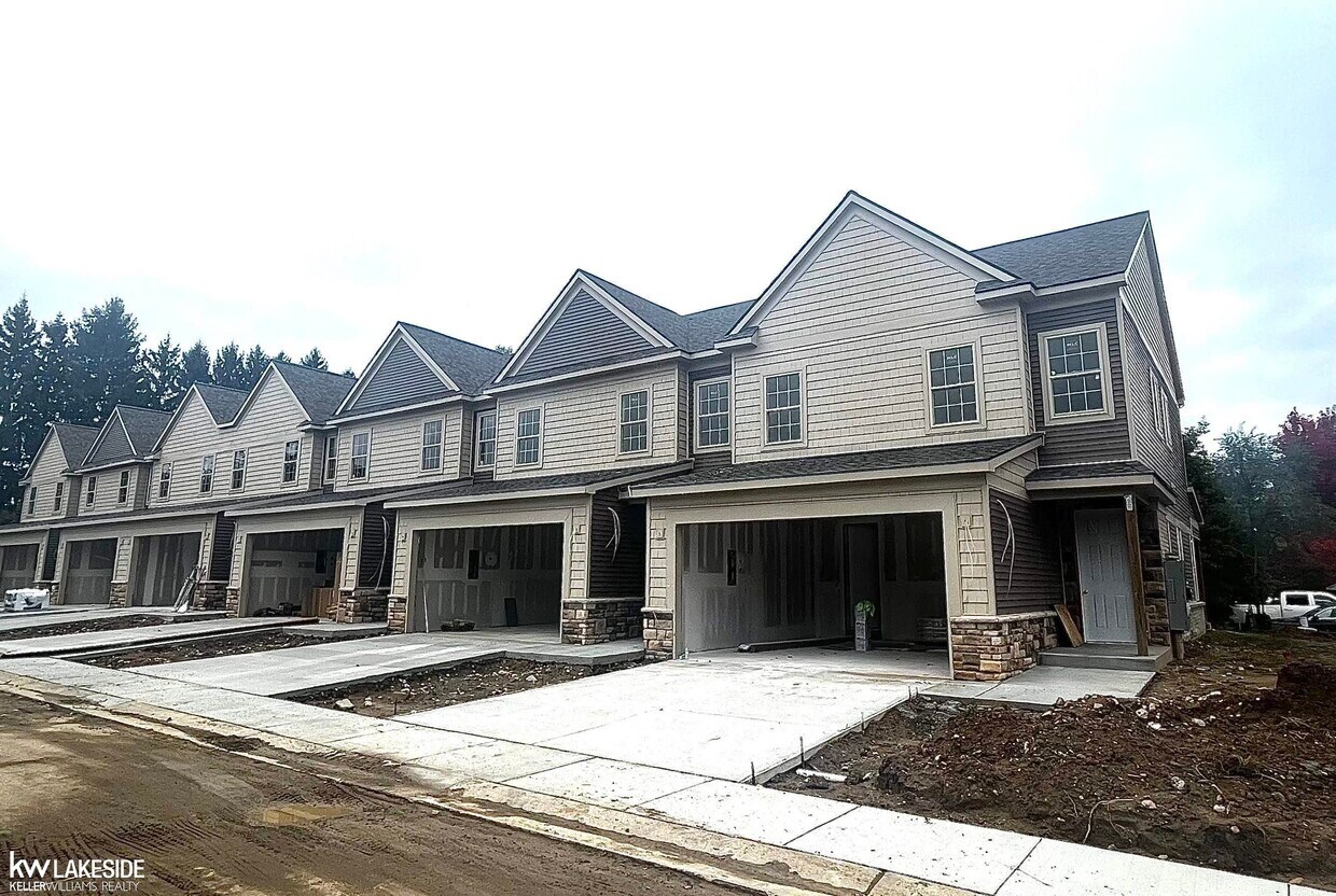 11391 Izik's Way, Brighton, MI 48116 Condo for Rent in Brighton, MI