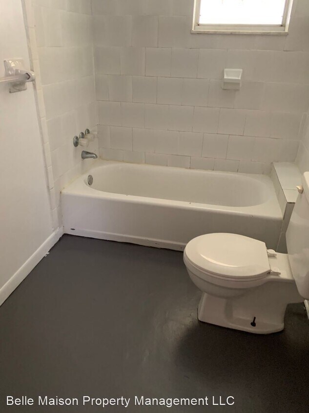 Foto del edificio - 1 br, 1 bath House - 2004 E GENESEE ST,