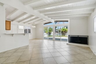 Building Photo - 4911-4911 River Ave