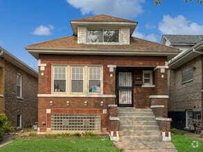 Building Photo - 1634 S Harvey Ave
