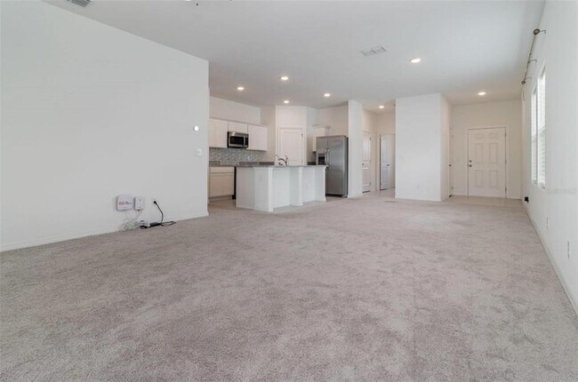 Building Photo - 5876 Bovine Dr
