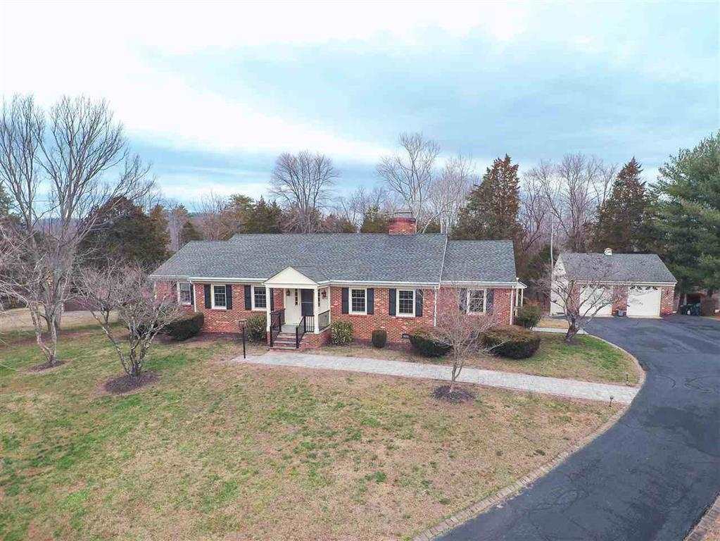 Primary Photo - 3432 Keswick Rd