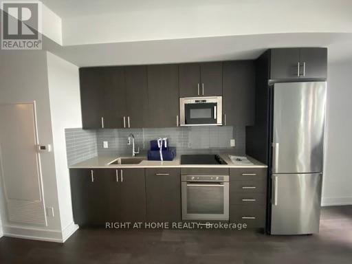 Photo du bâtiment - 2550 Simcoe St N