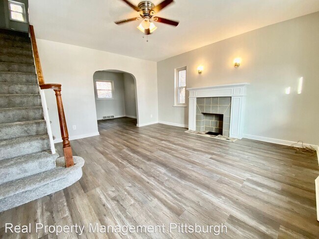 Building Photo - 2 br, 1 bath House - 1227 Stowe Ave. Apt. B