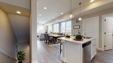 Honey Creek Townhomes photo'