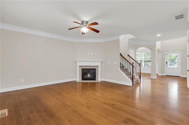 Foto del edificio - 3295 Carrick Rd