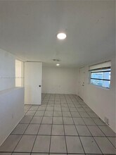 Building Photo - 1101 N 58th Ave