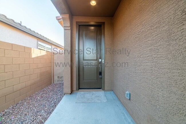 Building Photo - 4344 N 91st Gln